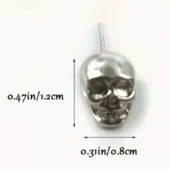 Punk Style Skull Stud Earrings for Men – Antique Silver-Plated Zinc Alloy - Picture 3 of 5